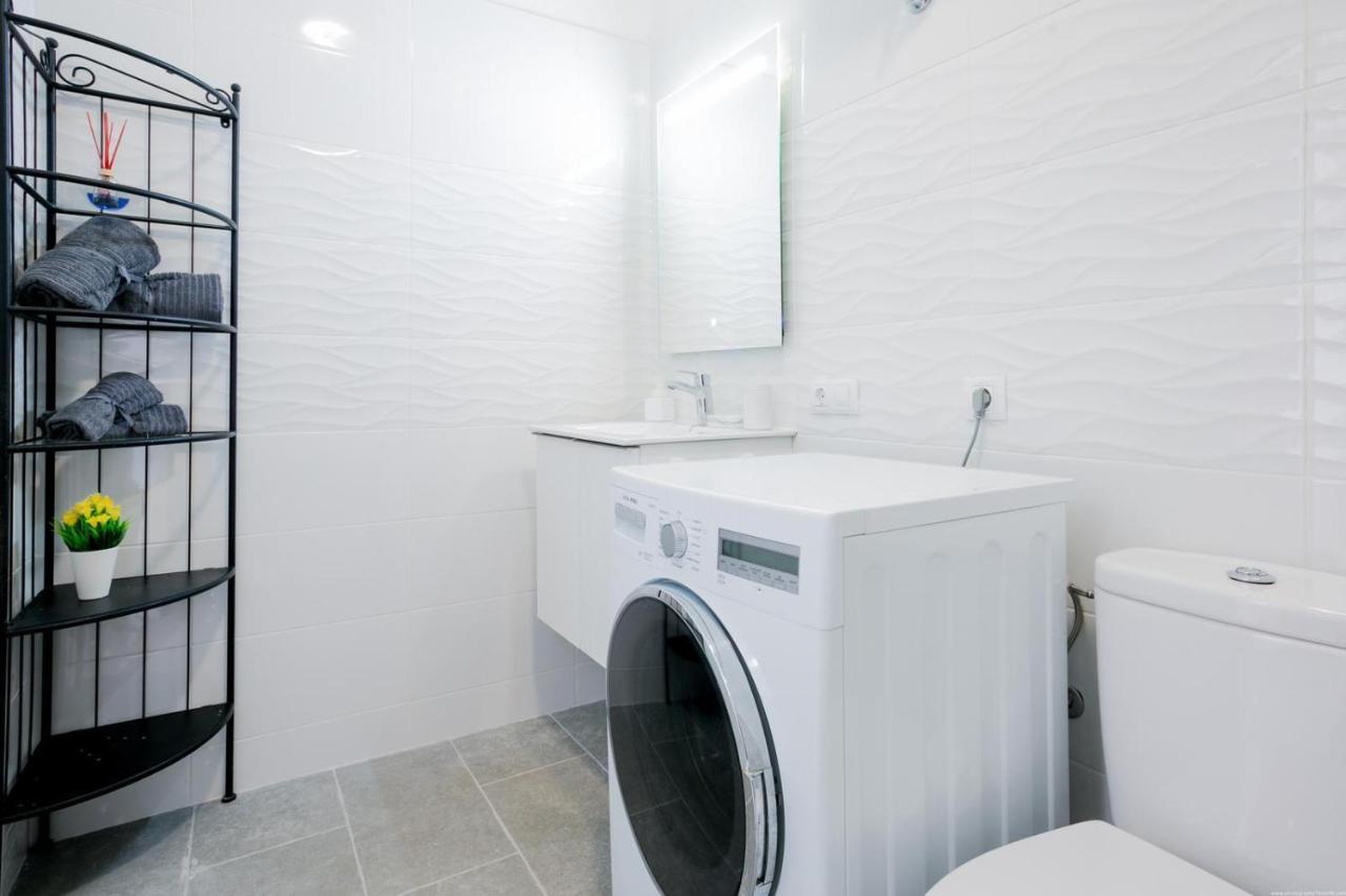 Holiday Studio With Pool Costa Adeje  Ngoại thất bức ảnh